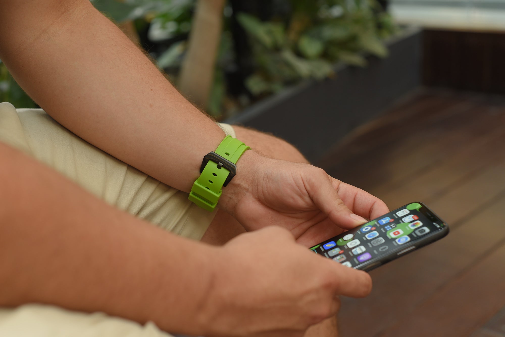 Electric Green Rubber Apple Watch Strap - Apple Watch Strap - Le Luxe Straps