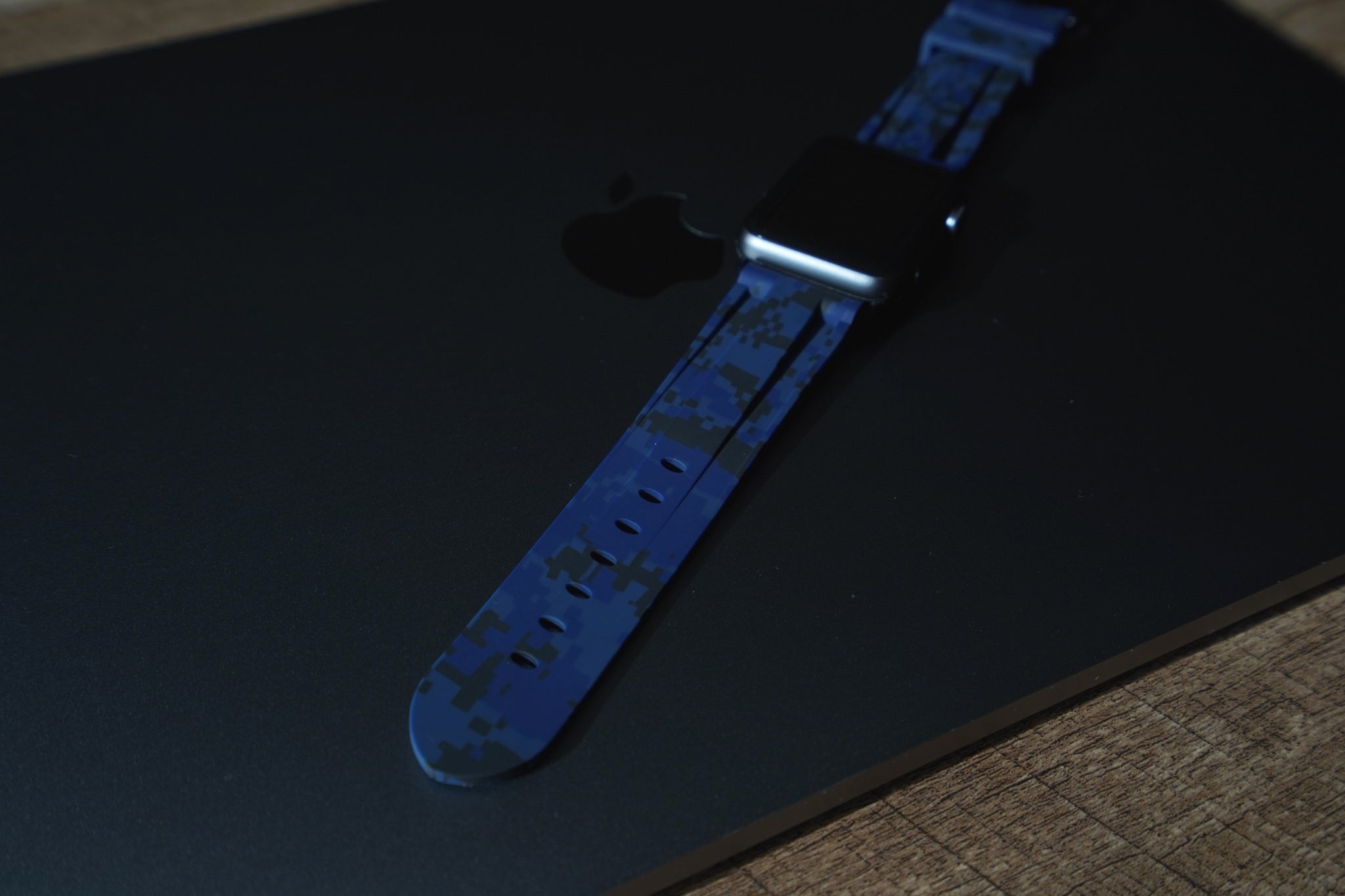 Digital Navy Camo Apple Watch Strap - Apple Watch Strap - Le Luxe Straps