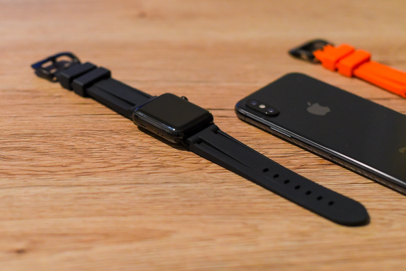 Black Rubber Apple Watch Strap - Apple Watch Strap - Le Luxe Straps