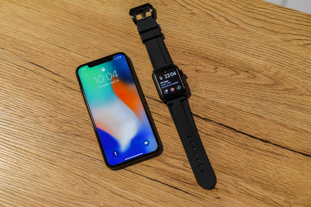 Black Rubber Apple Watch Strap - Apple Watch Strap - Le Luxe Straps