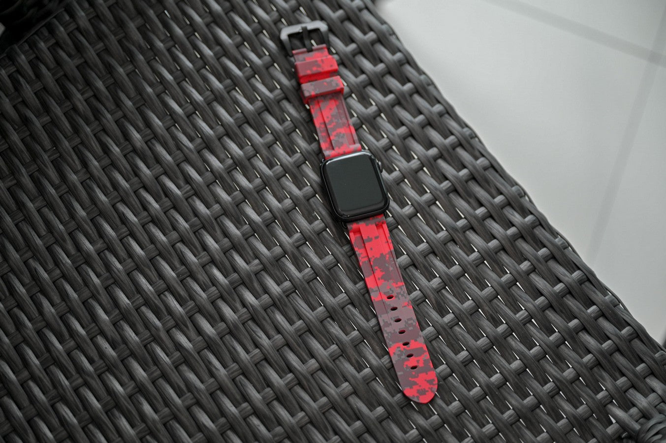 Red Digital Camo Apple Watch Strap - Apple Watch Strap - Le Luxe Straps